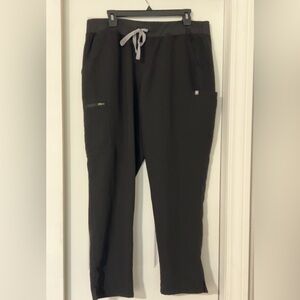 Women’s Figs scrub pants
